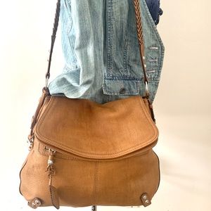 ✨SOLD✨✔️✔️ BRIGHTON KARINE Camel Shoulder Bag